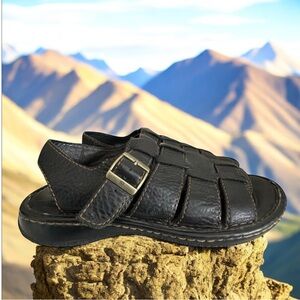 Born Men's Black Leather Fisherman Sandals
